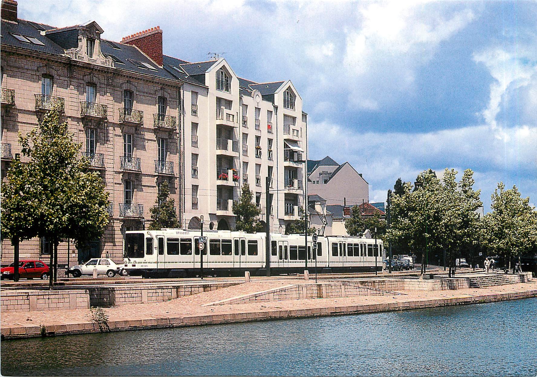 CPM Nantes Passage du tramway ligne 2 Orvault Grand 
