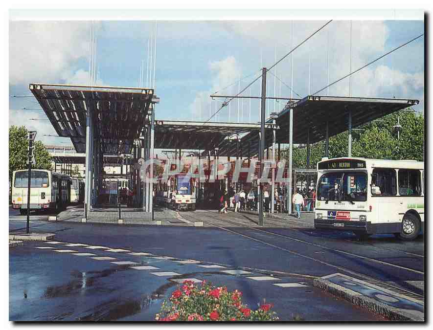 CPM Station d'echange Pirmil Tramway ligne 2 Bus Heuliez 0305 GR 