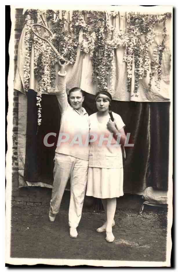 Couple de tennis — 1929 — sans éditeur ni numéro visible