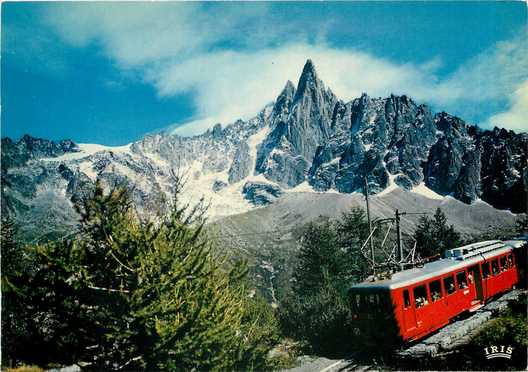 Chamonix-Mont-Blanc — Le chemin de fer du Montenvers et l'aiguille du Dru — IRIS
