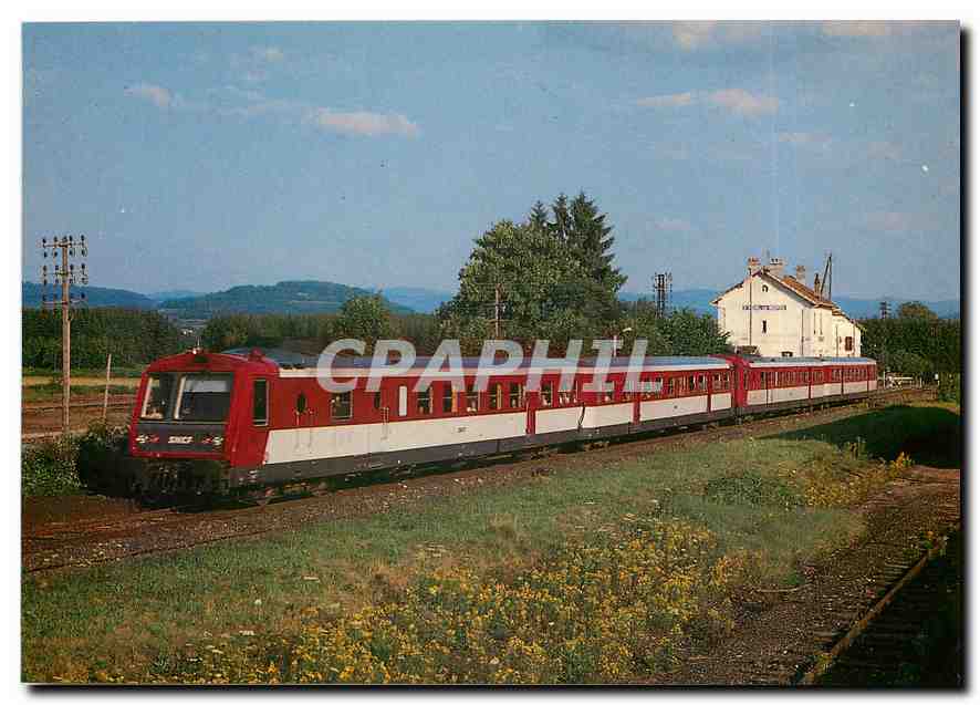 CPM CP 109- Deux RGP modernisees sur in TA St.Die-Nancy traversent la gare de St.Michel sur Meurthe.