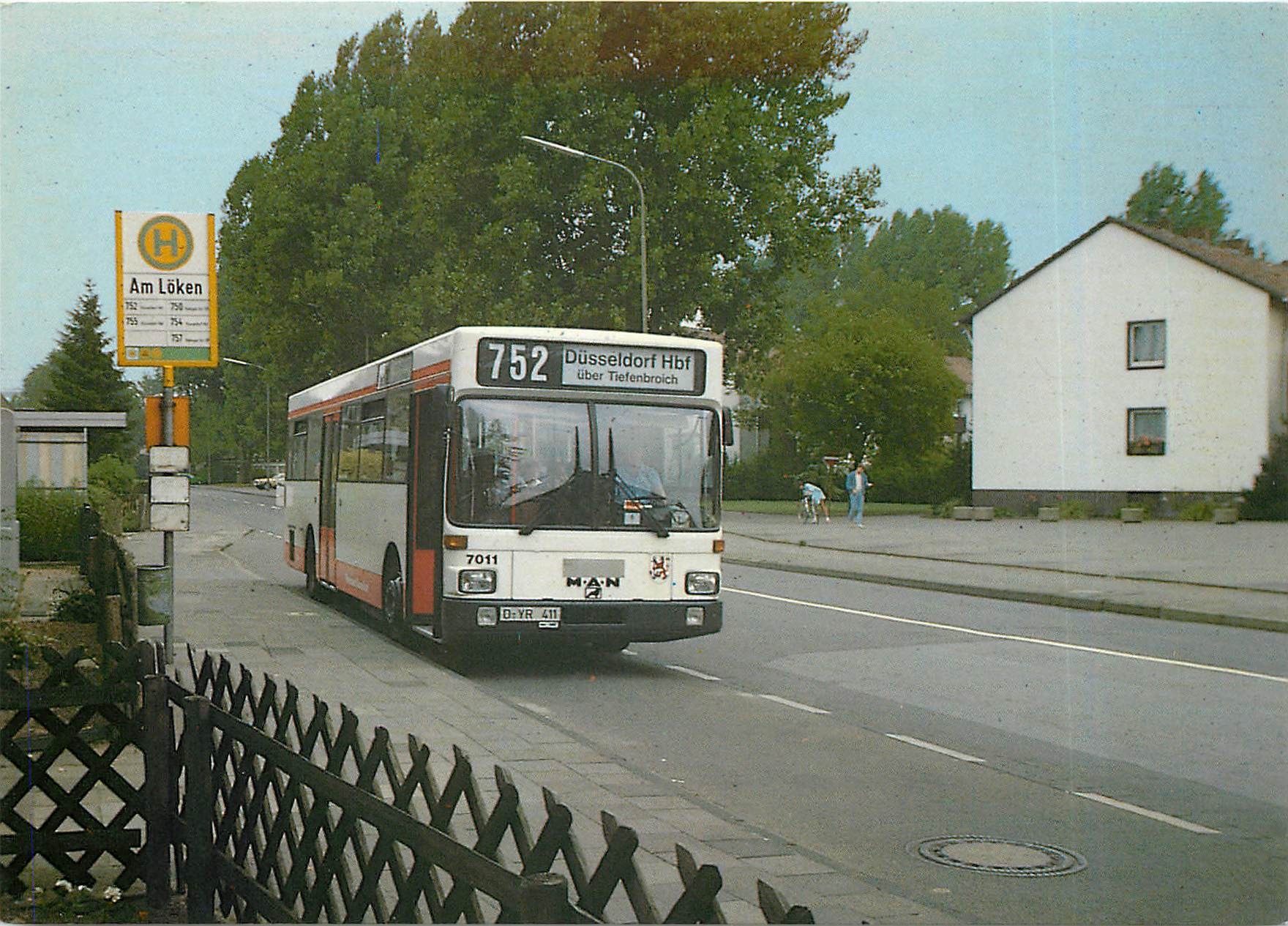 CPM Moderne Rheinbahnbusse Bus 7011 am 17.7.1986 Ratingen-Lintorf