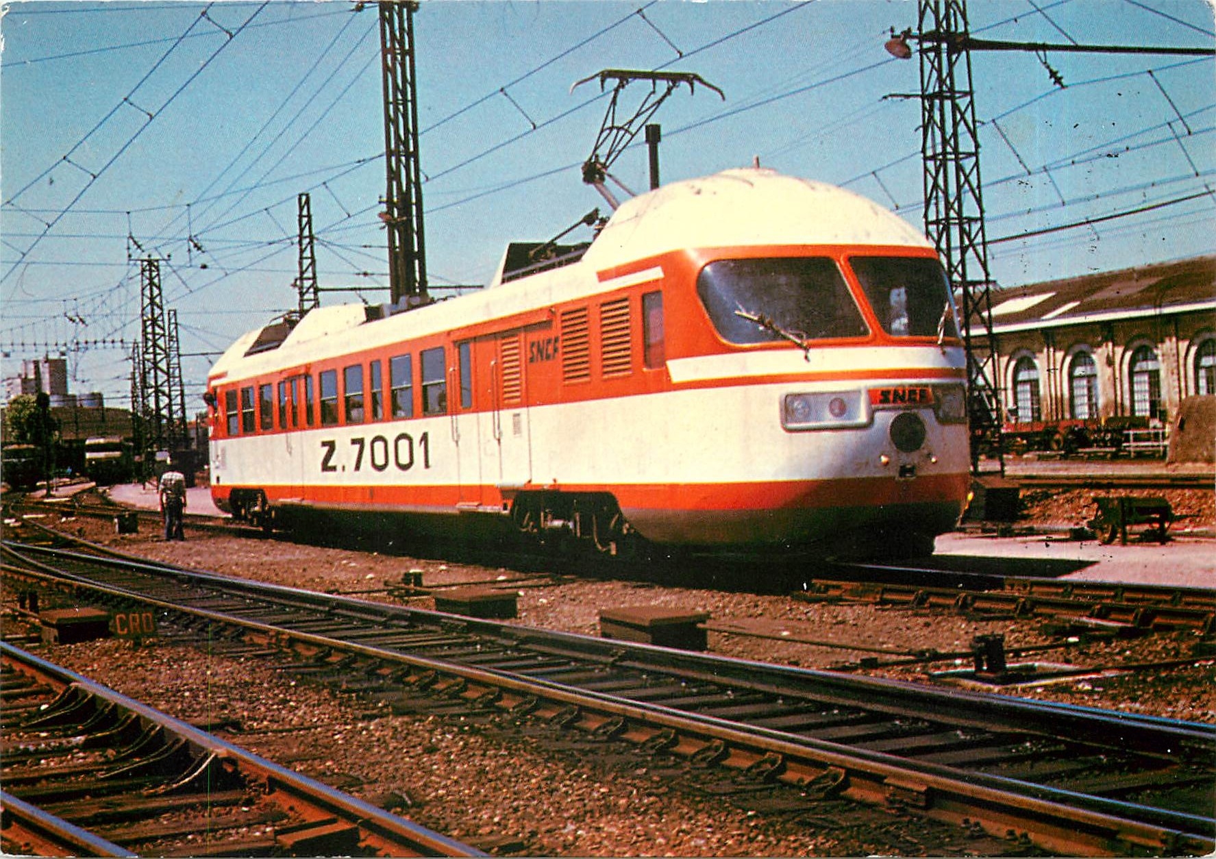 CPM Vehicule Experimental Z 7001 de la S.N.C.F