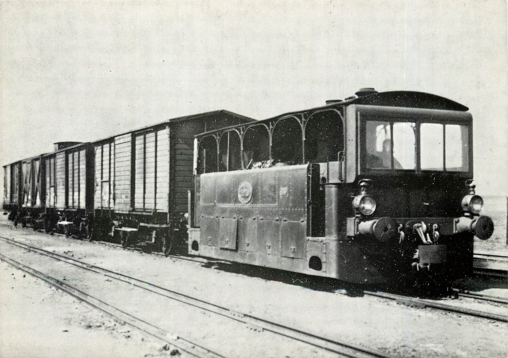 CPM HL 1010 type 21 (Alco) sur voie a 4 rails a Mol