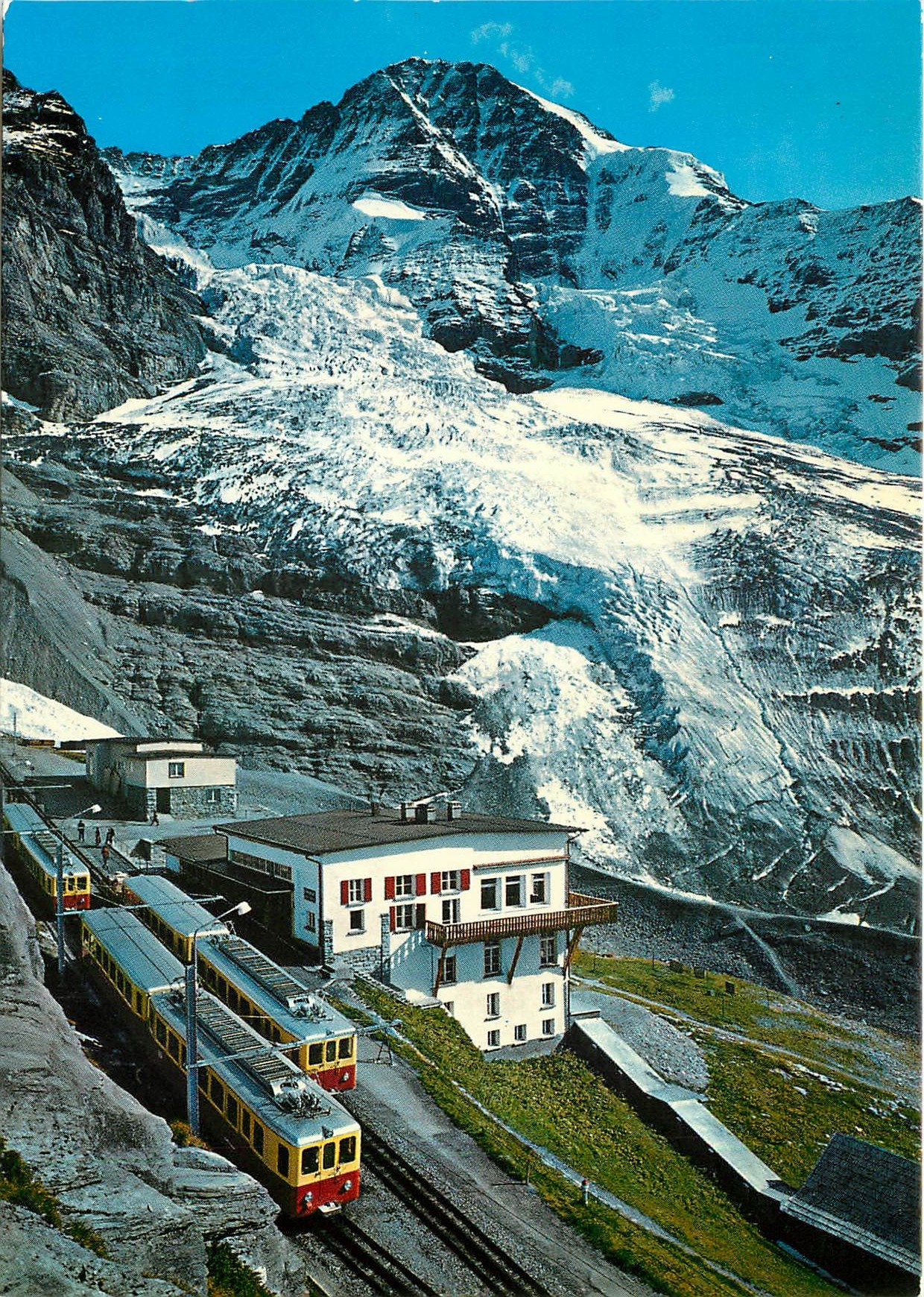 CPM Berner Oberland Glacier de l'Eiger (2320m) et Moench (4099m)