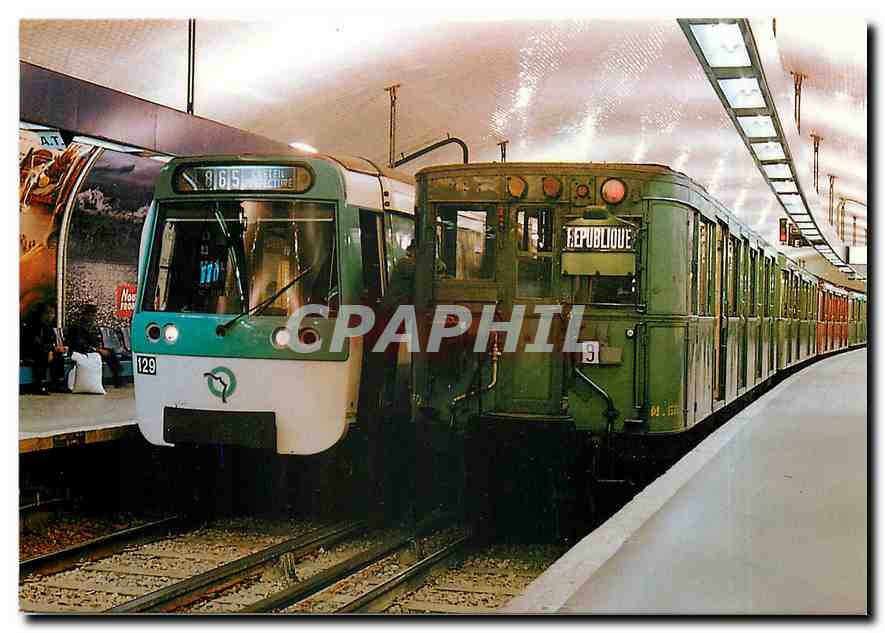 CPM Paris Le metro rame Sprague Thomson & Rame MF