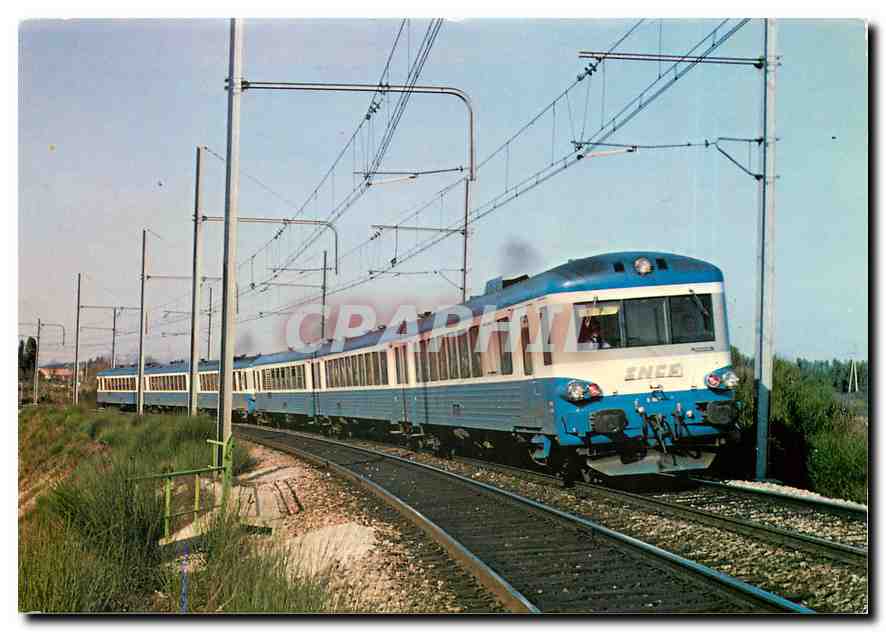 CPM Le train omnibus 7111 Avignon