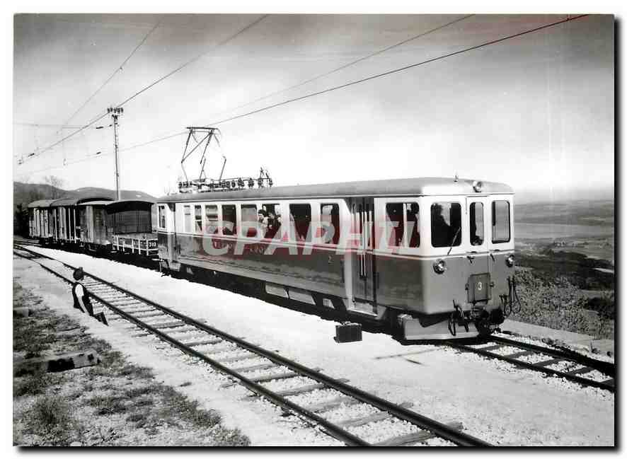 CPM Automotrice ABe 4/4 3 avec wagons a l'halte de "Trois Villes"