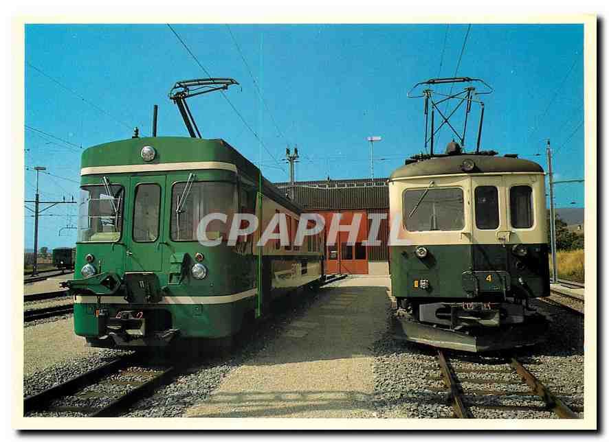 CPM Be 4/4 11 (1981) BDe 4/4 4 (1943) devant l'atelier de Biere