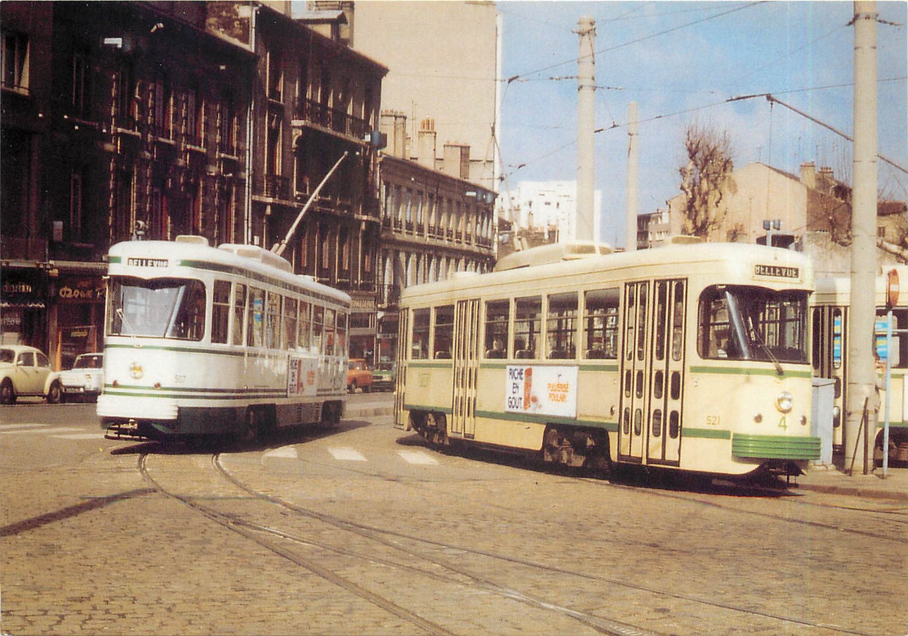 CPM Motrice type PCC simple No. 507 et 521 Place Bellevue en mars 1982