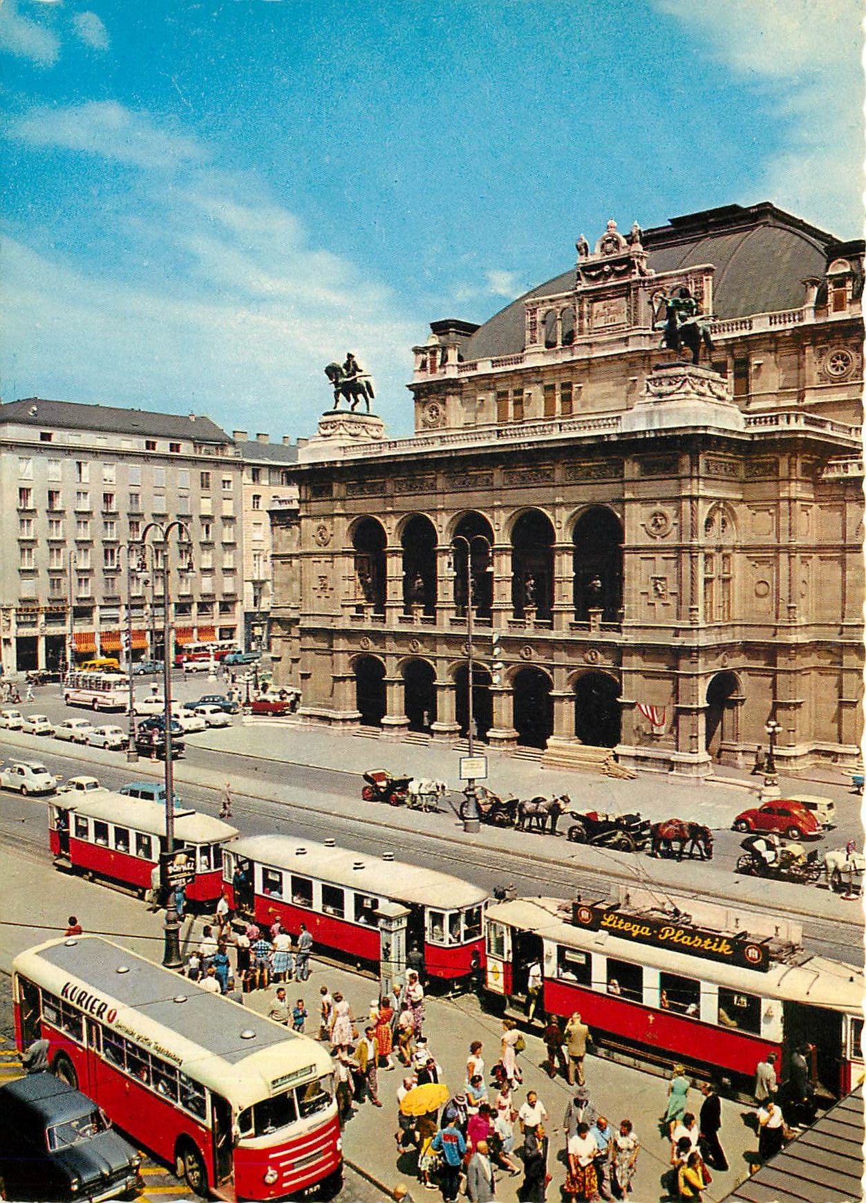 CPM Vienne l'Opera