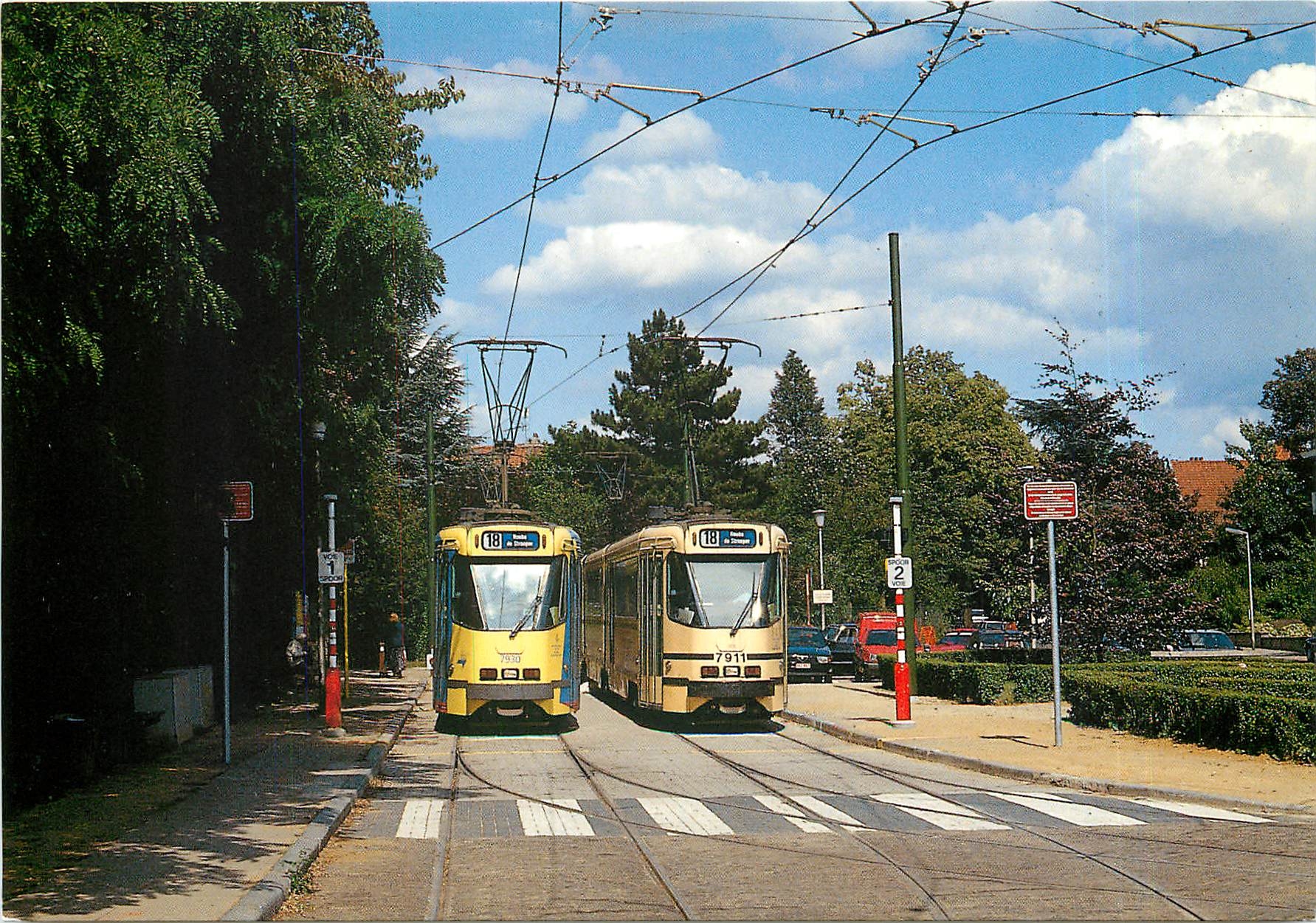 CPM STIB Bruxelles Ligne 18 Dieweg - Houba Automotrices 7911 et 7930 au Dieweg