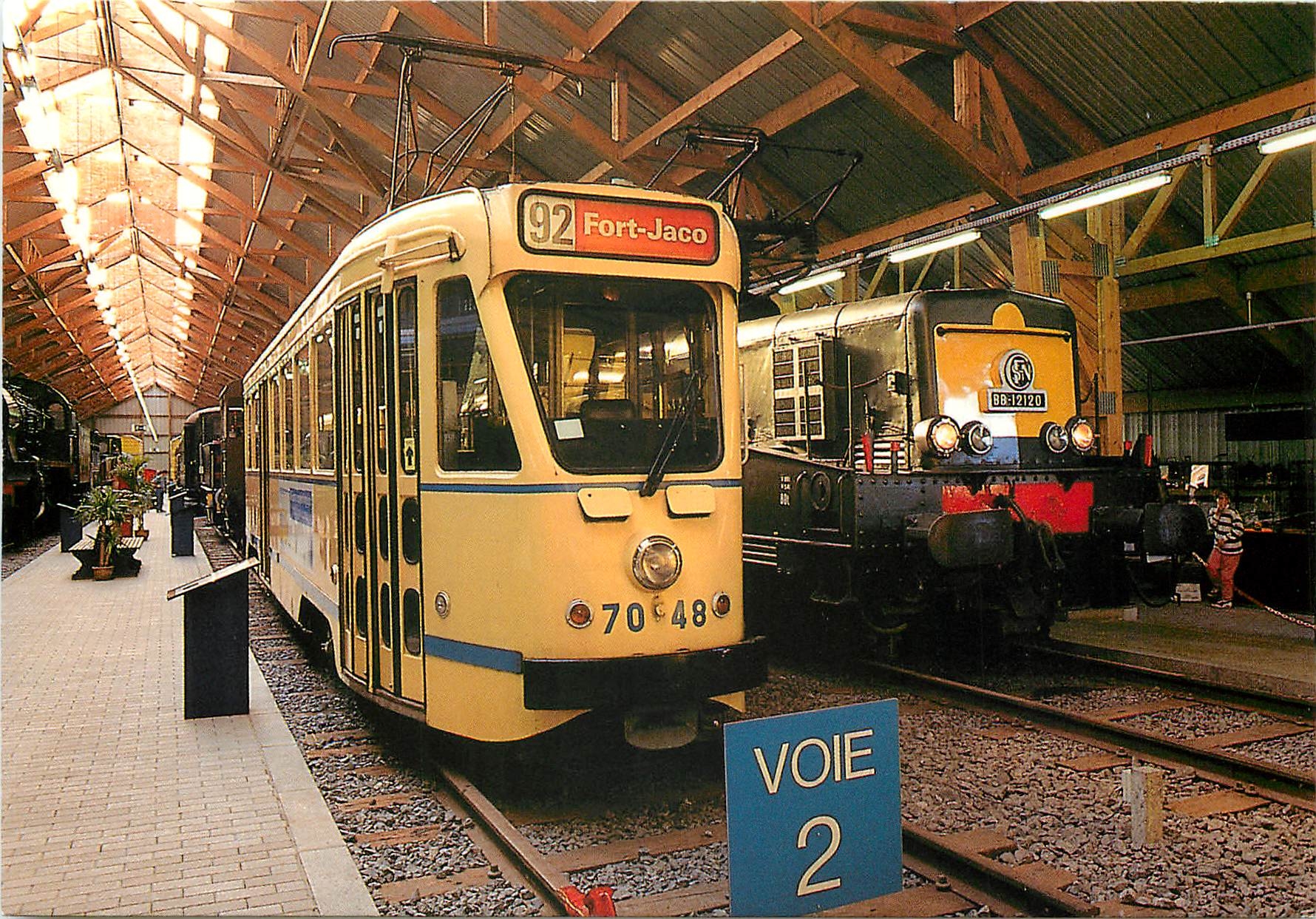 CPM Motrice de tramway 7048