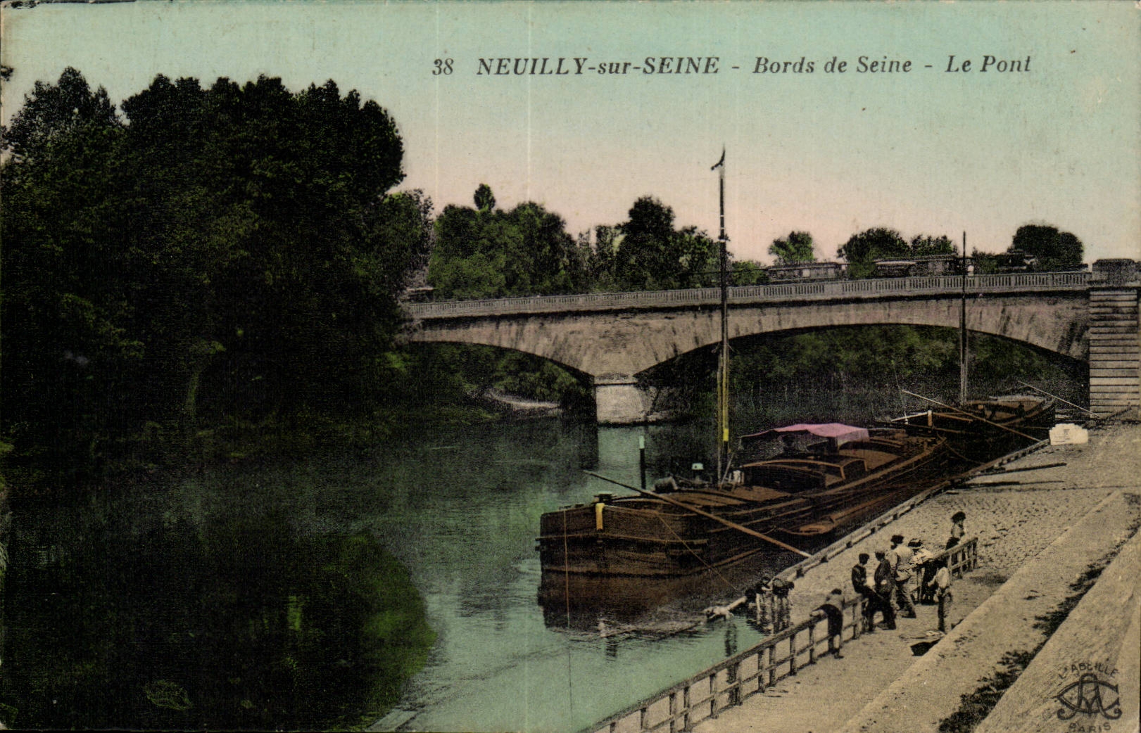 Neuilly sur SEine CPA Bords de Seine