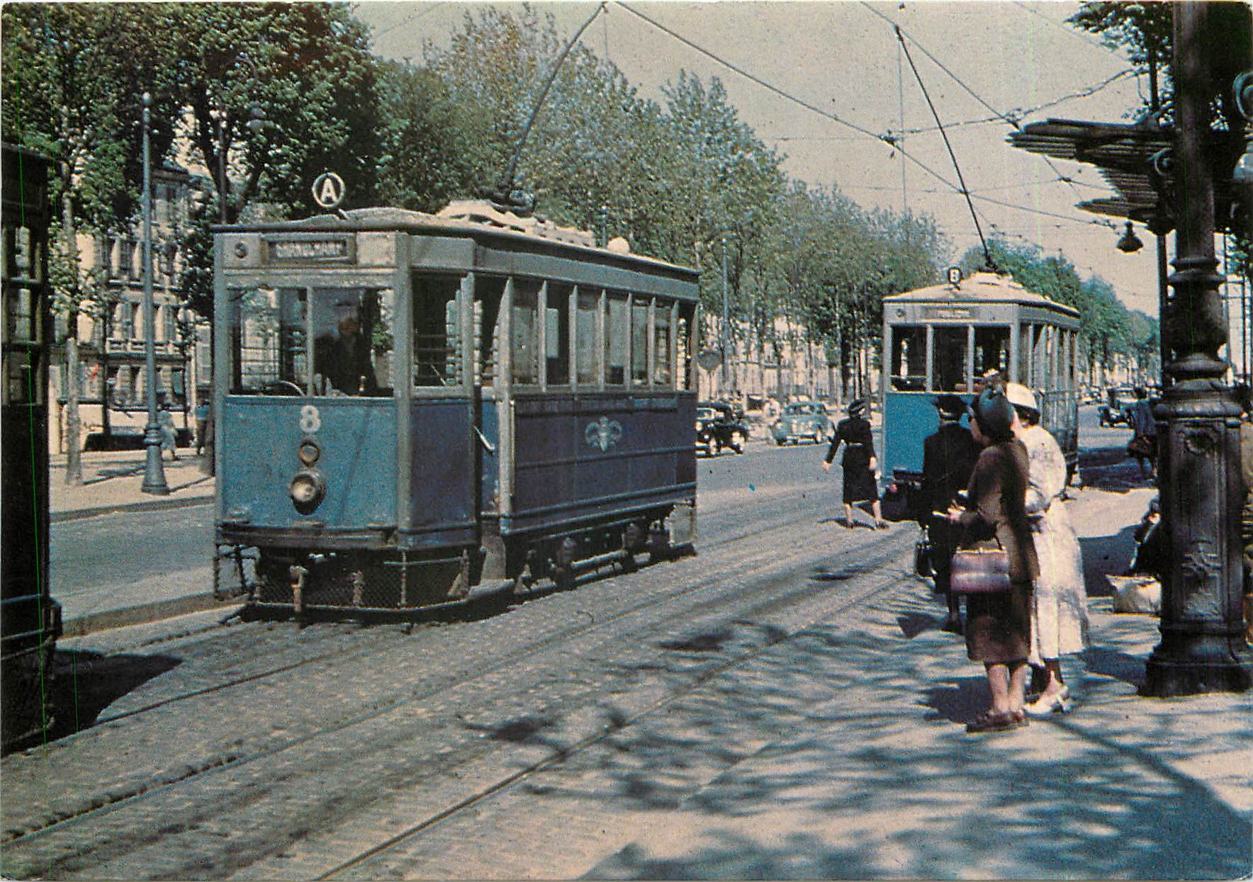 CPM Tramways de Versailles  avenue de Saint-Cloud en 1950