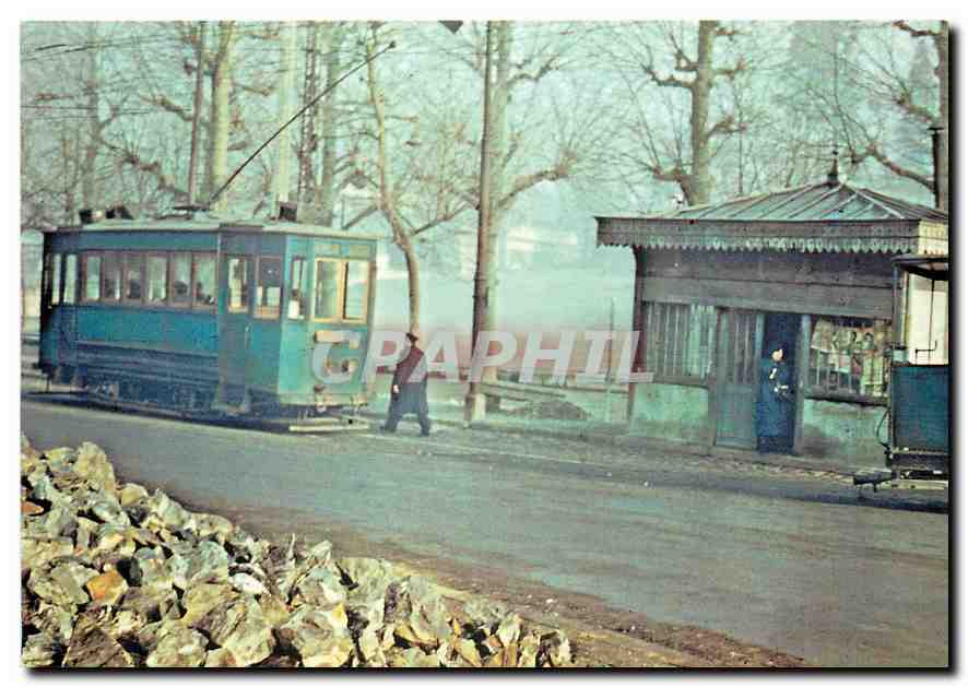 CPM Tramways de St-Étienne  au Rond Point en 1952