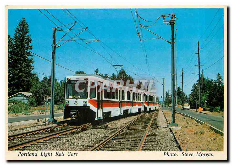 CPM A coupled air of Bombardier built light rail cars uses the crossover on E Burnside St ave
