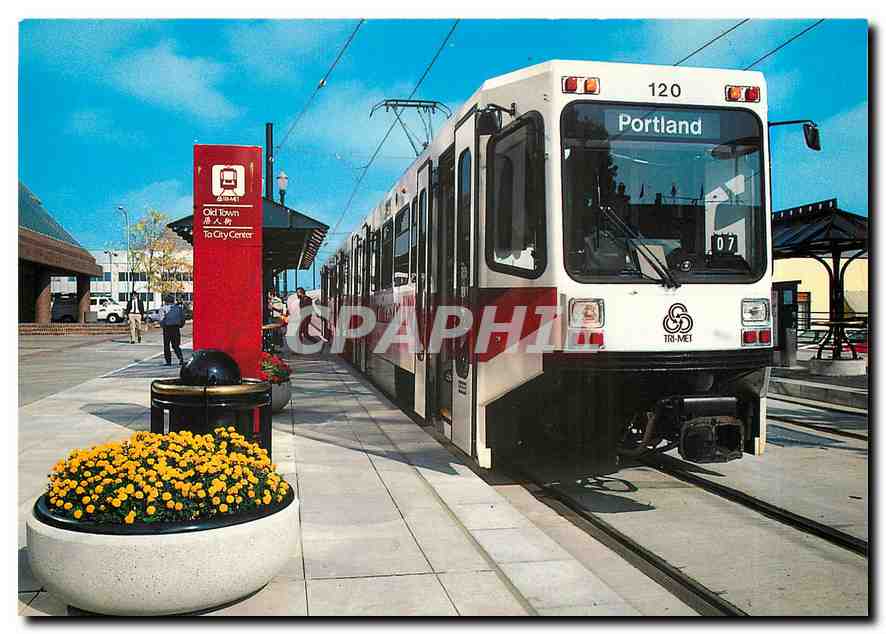 CPM  Light rail Portland oregon running from Gresham to dowwntown Portland