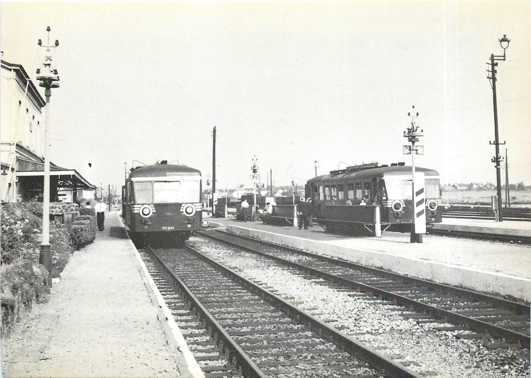 CPM SNCB pieton Autorails Ragheno à Malines moteur diesel 