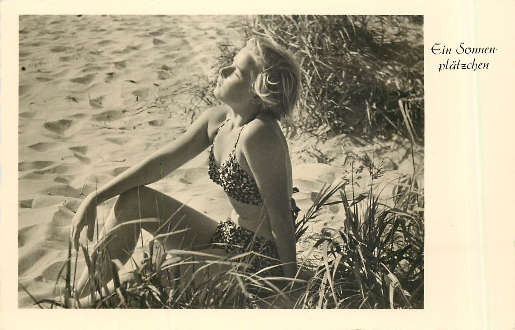 Femme en bikini — plage de sable et dunes — CPAPHIL, série T 115/56