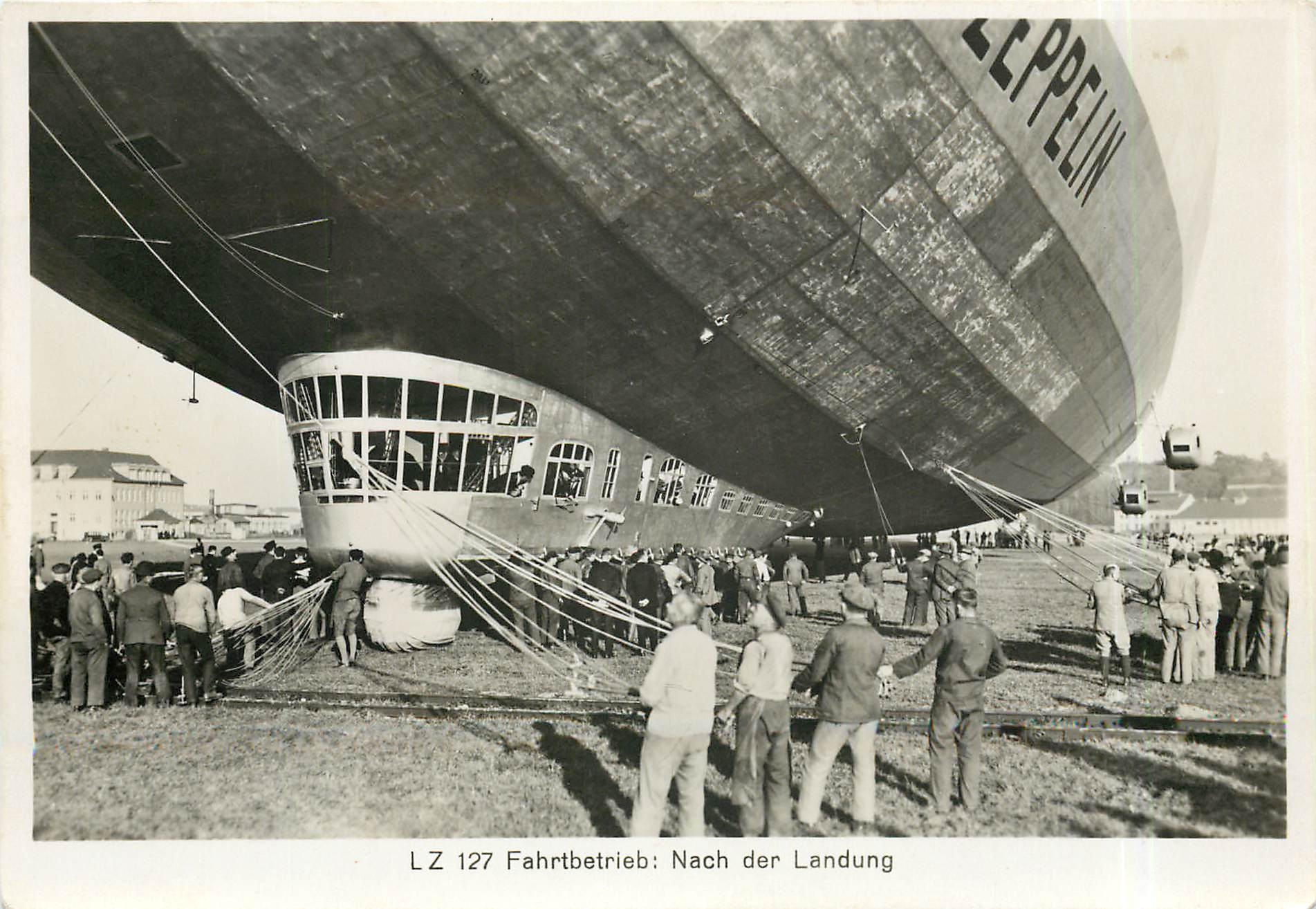 CPM Zeppelin Aviation LZ 127 Nach der Landung