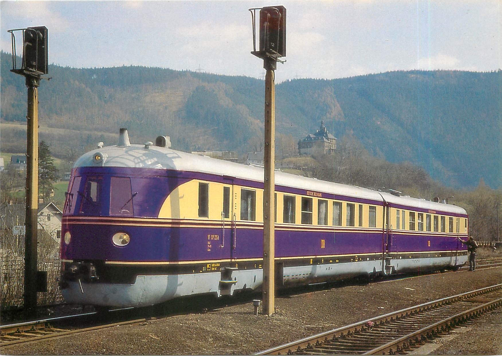 CPM Dieselelektr Schnelltriebwagen VR 137 225 