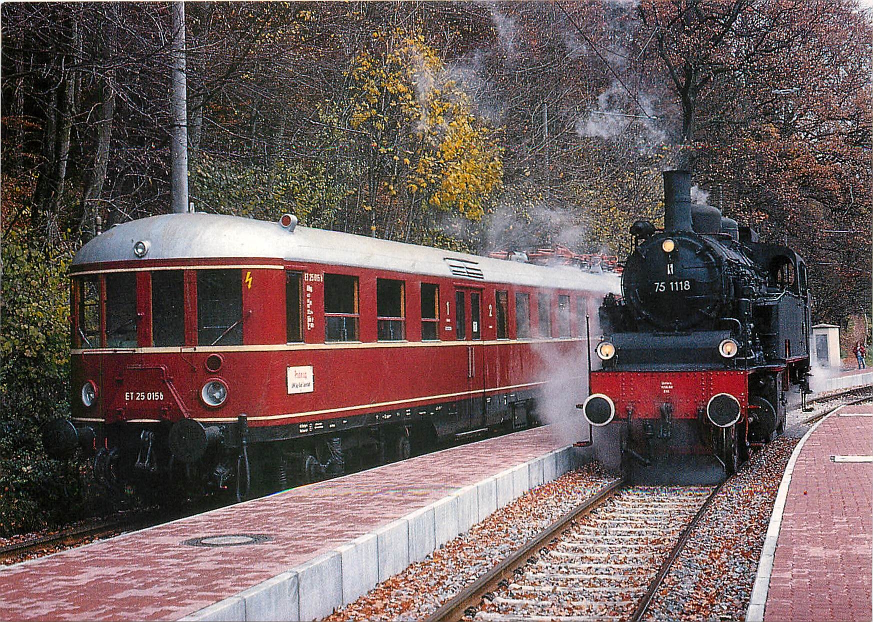 CPM Elektro Triebwagen ET 25 015 ab Locomotive 75 1118 