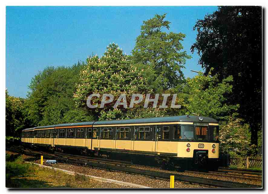 CPM DB electric multiple unit 470 107 4 in Hamburg Kleinflottbek 
