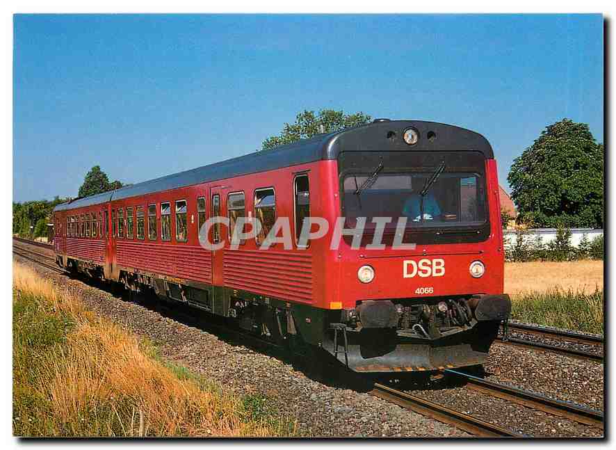CPM DSB Diesel hydraulic two car unit MR 4066 MRD 4266 near Middelfart 
