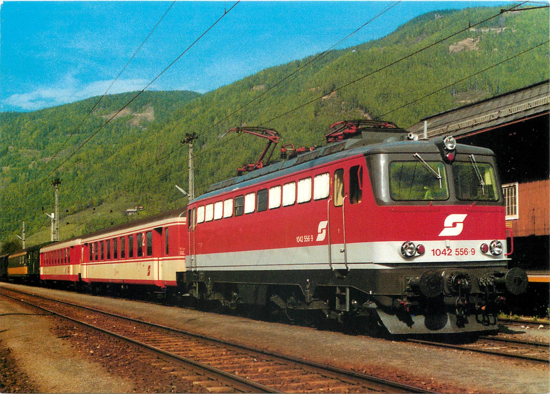 CPM Locomotive for multiple purpose 1042 556 9 