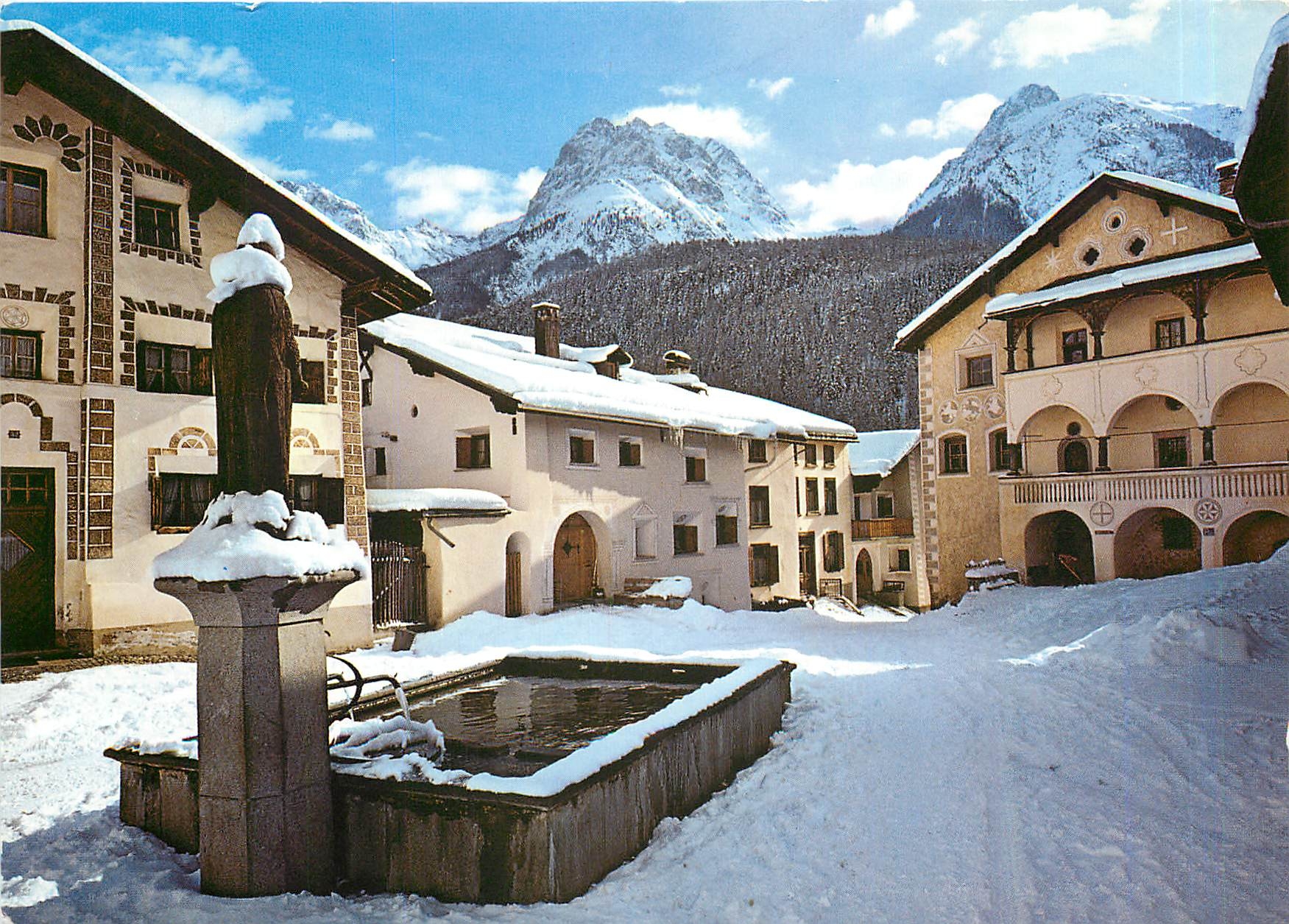CPM Dorfplatz Scuol mit Unterengadiner Museum 