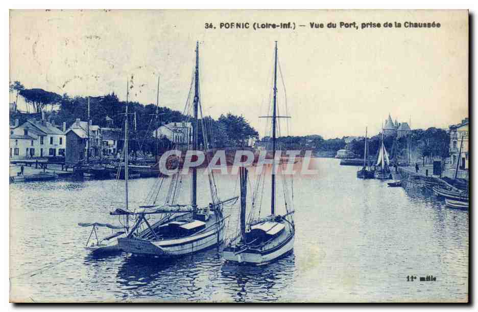 Pornic CPA Vue du port prise de la chaussee (baetaux)