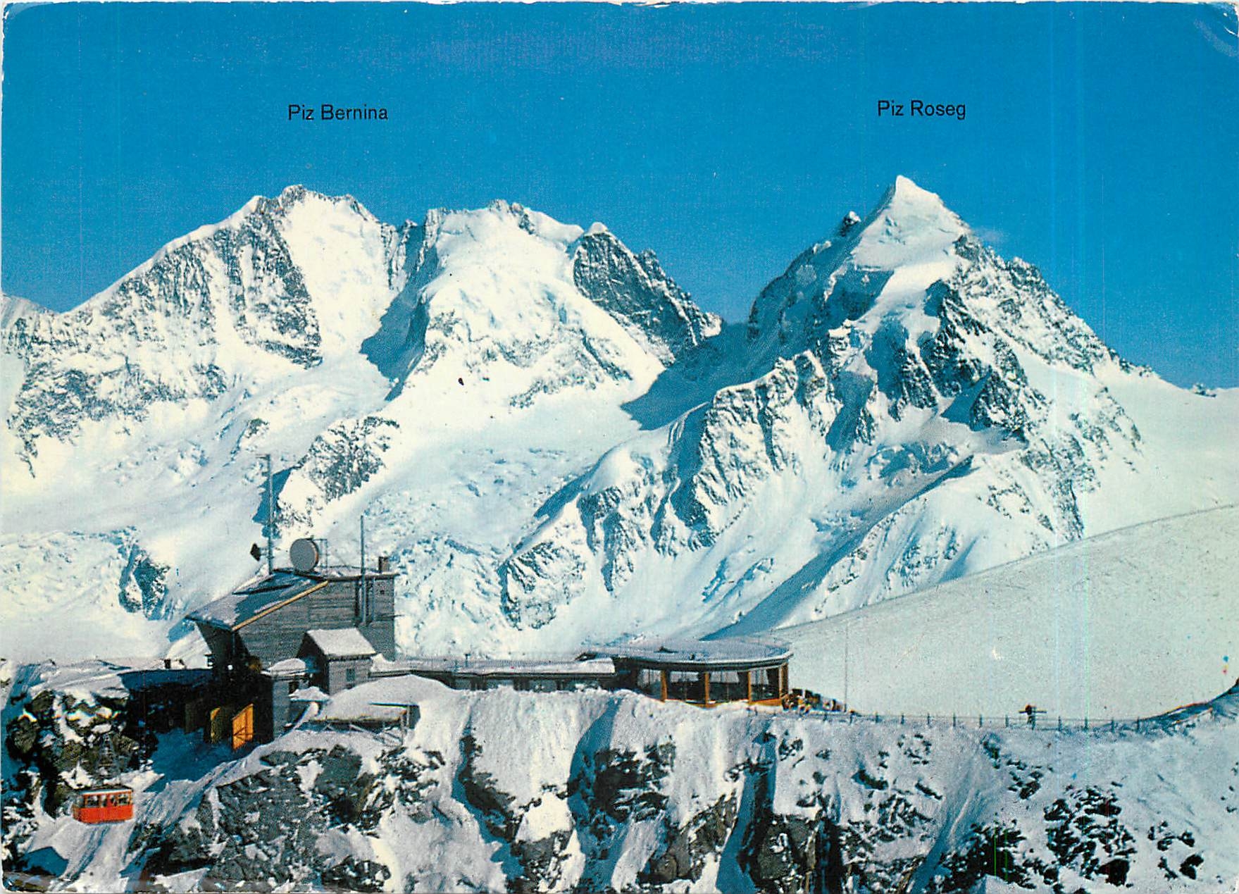 CPM Endstation der Corvatsch Luftseibahn mit Berninagruppe 