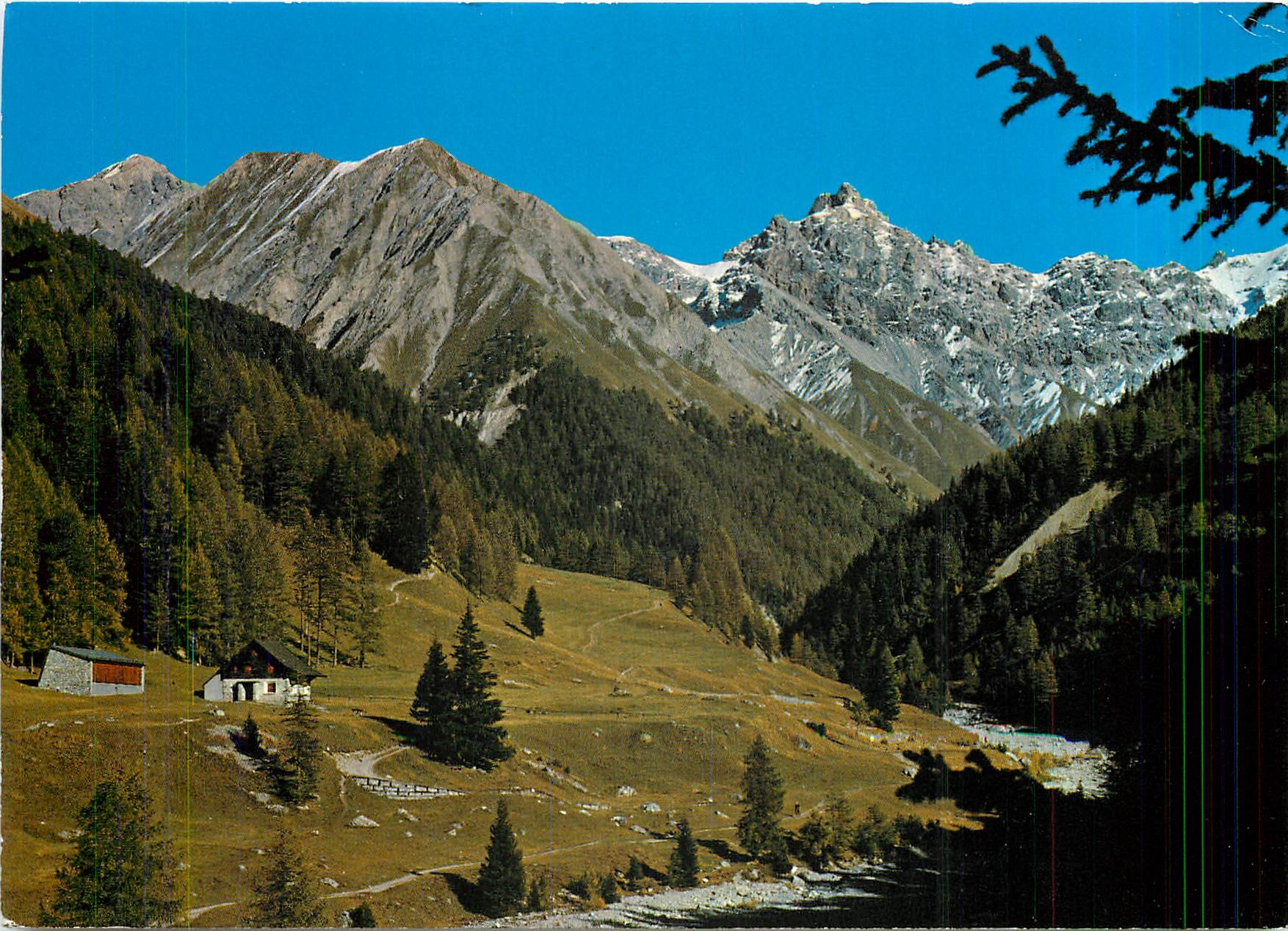 CPM Parkhutte Varusch das Tor zum Schweiz Nationalpark von Zuoz und S Chanf 