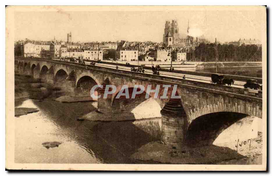 Orleans CPA Panorama vers la cathedrale et le pont Georges V