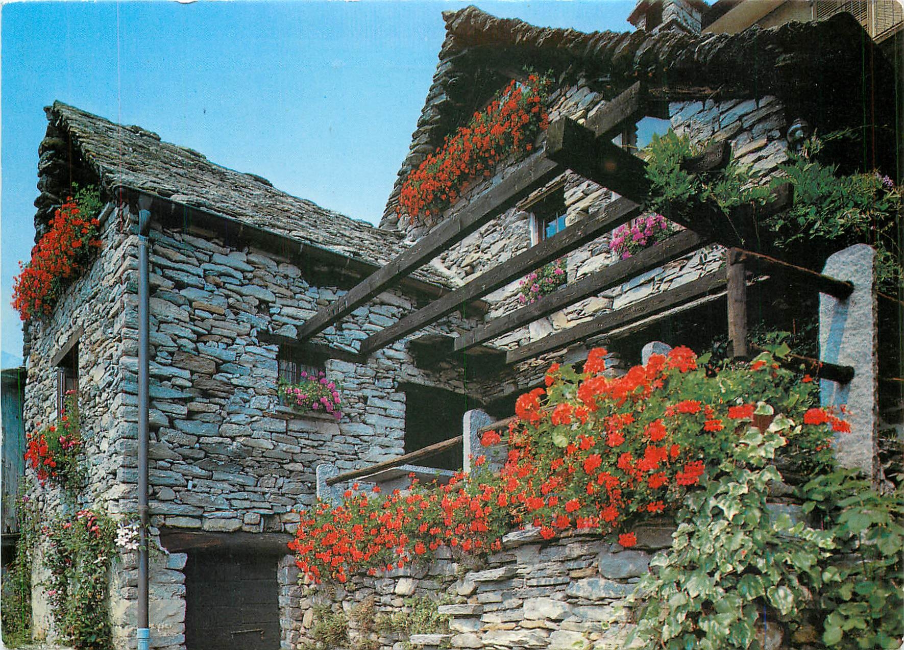 CPM Ticino pittoresco Rustico in Valle Verzasca Vogorno 