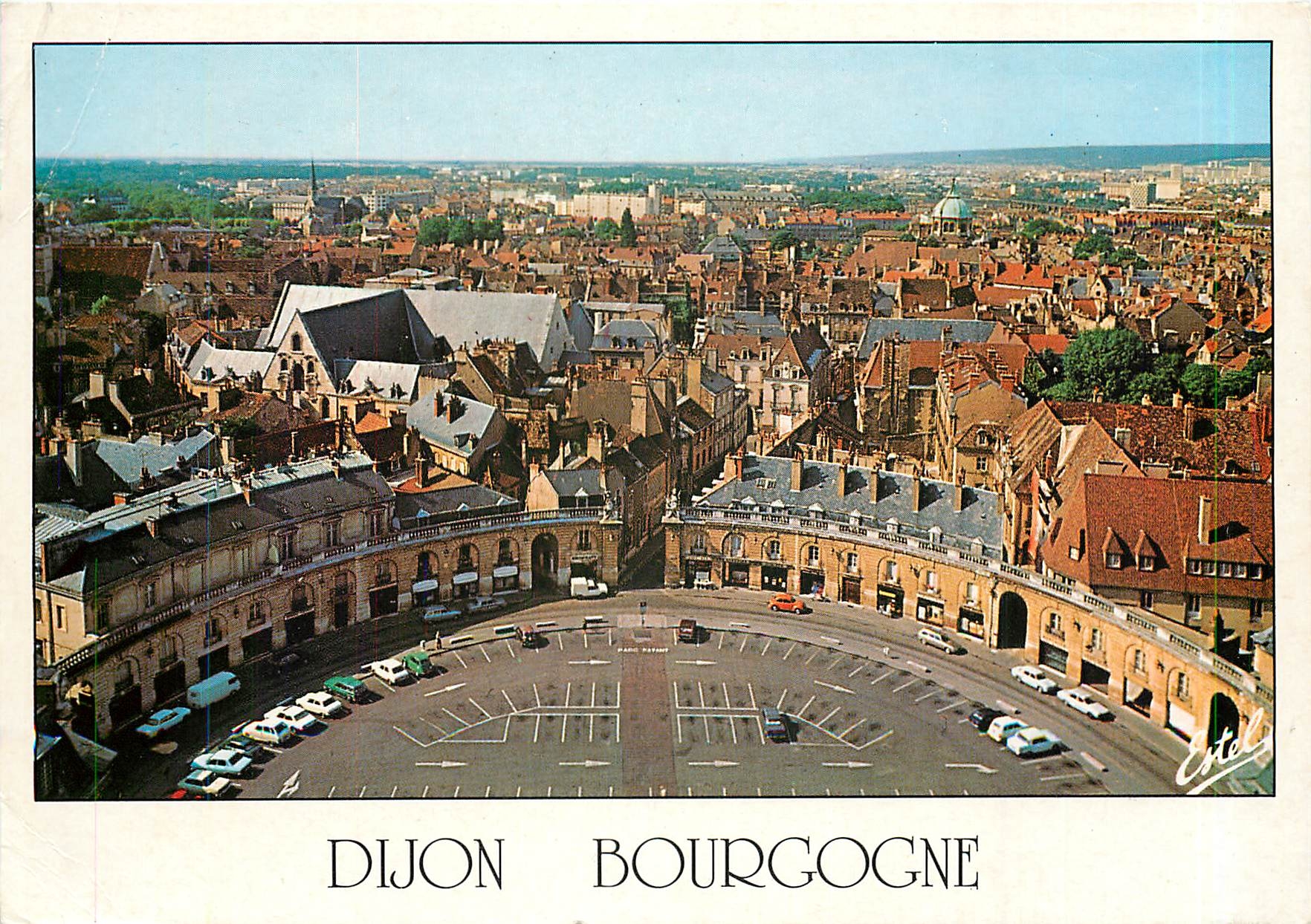 CPM Dijon Bourgogne Cote d'Or La place de la Liberation 