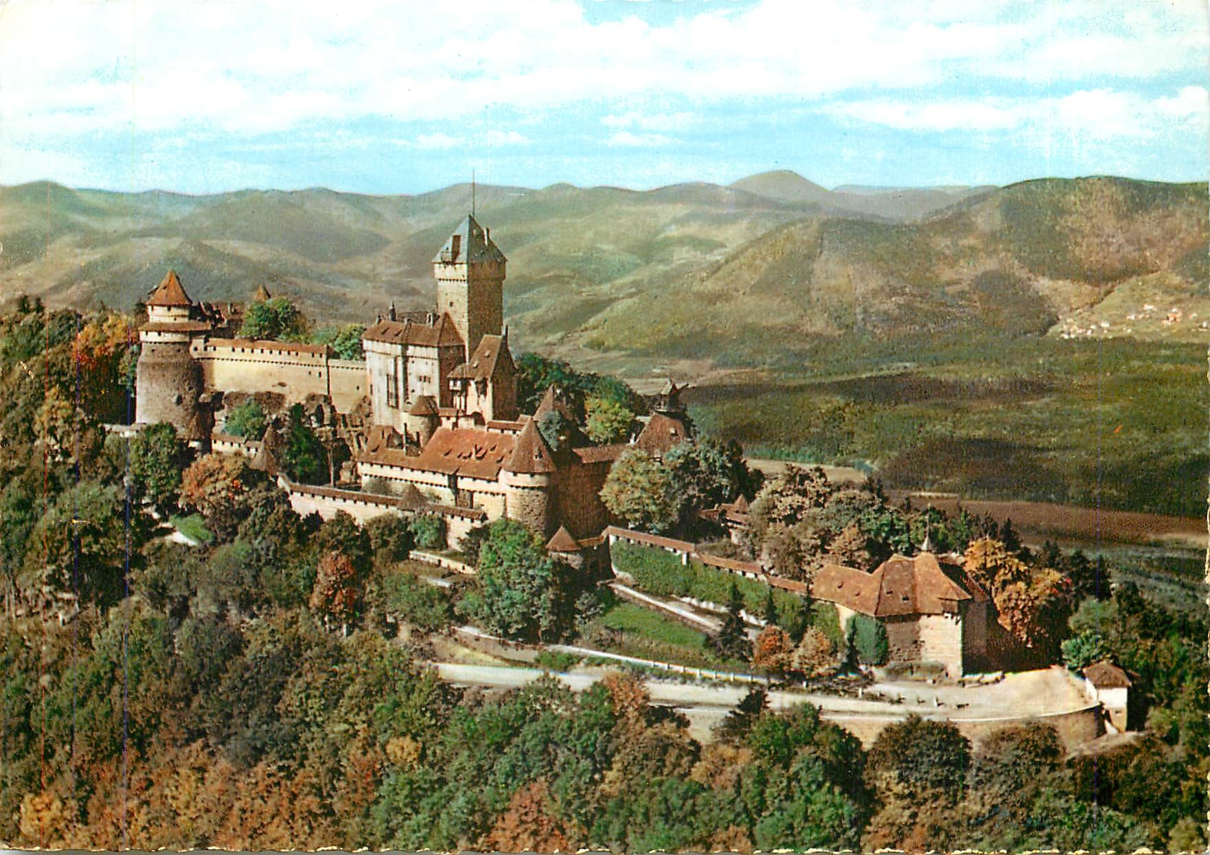 CPM Le Chateau du Haut Koenigsbourg Alsace 
