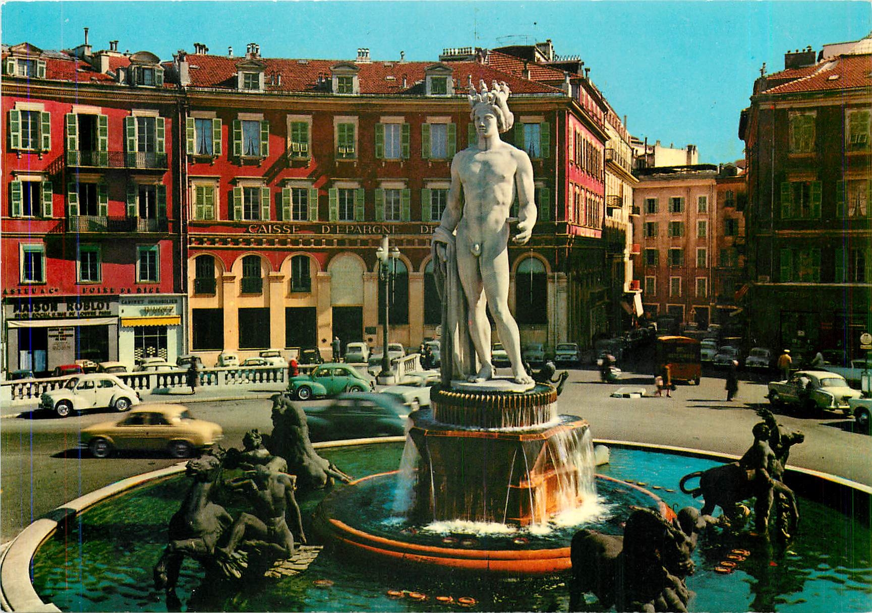 CPM Cote d'Azur Nice Place Massena La Fontaine du Soleil 