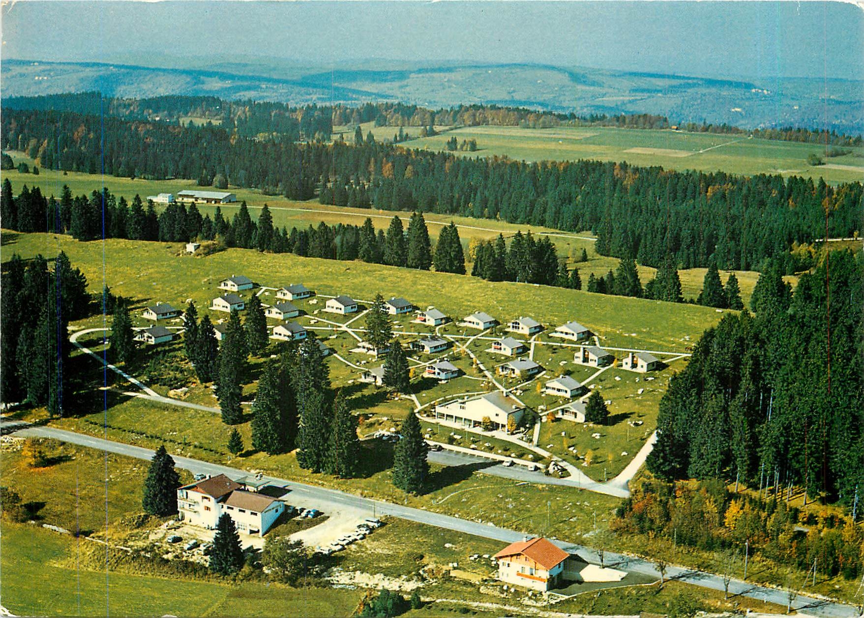 CPM Montfaucon Franches Montagnes Village de Vacances 