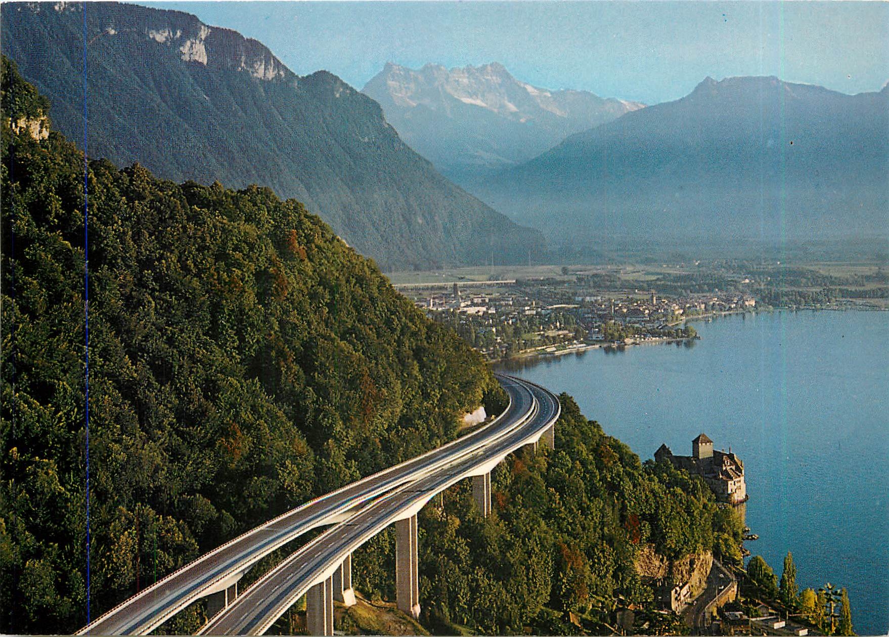 CPM Montreux autoroute du Leman Chateau de Chillon Villeneuve et les Dents du Midi 