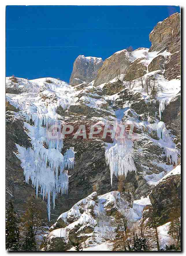 CPM Schnee und Eis in den Felswanden der Leeshorner bei Leukerbad 