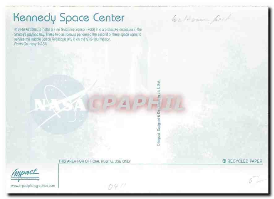 CPM Kennedy Space Center Astronauts install a Fine Guidance Sensor into a protective enclosure in th — Rückseite