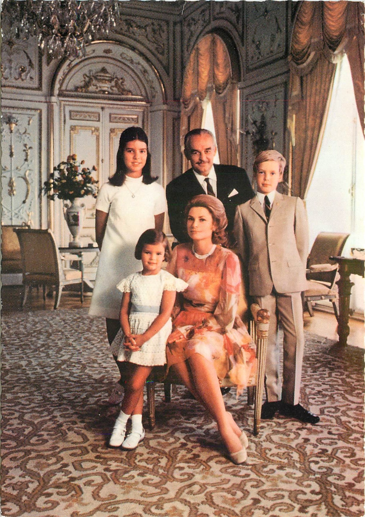La famille princière de Monaco — Prince Albert, Princesse Grace, Princesse Caroline, Princesse Stéphanie — Cliché Hewell Conant