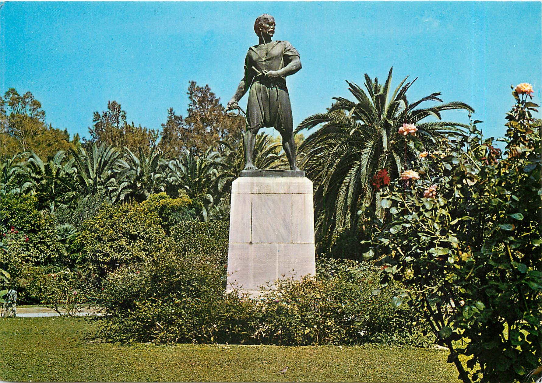 CPM Chios Die statue des Schiffsbrandstifters Kanaris 