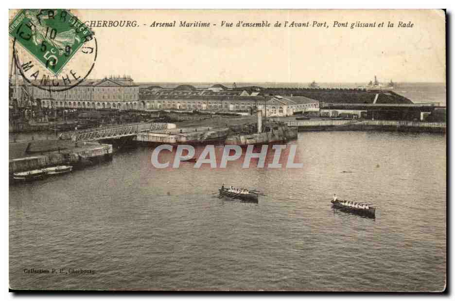 Cherbourg CPA Arsenal militaire Vue d'ensemble de l'avant port Pont glissant et la rade