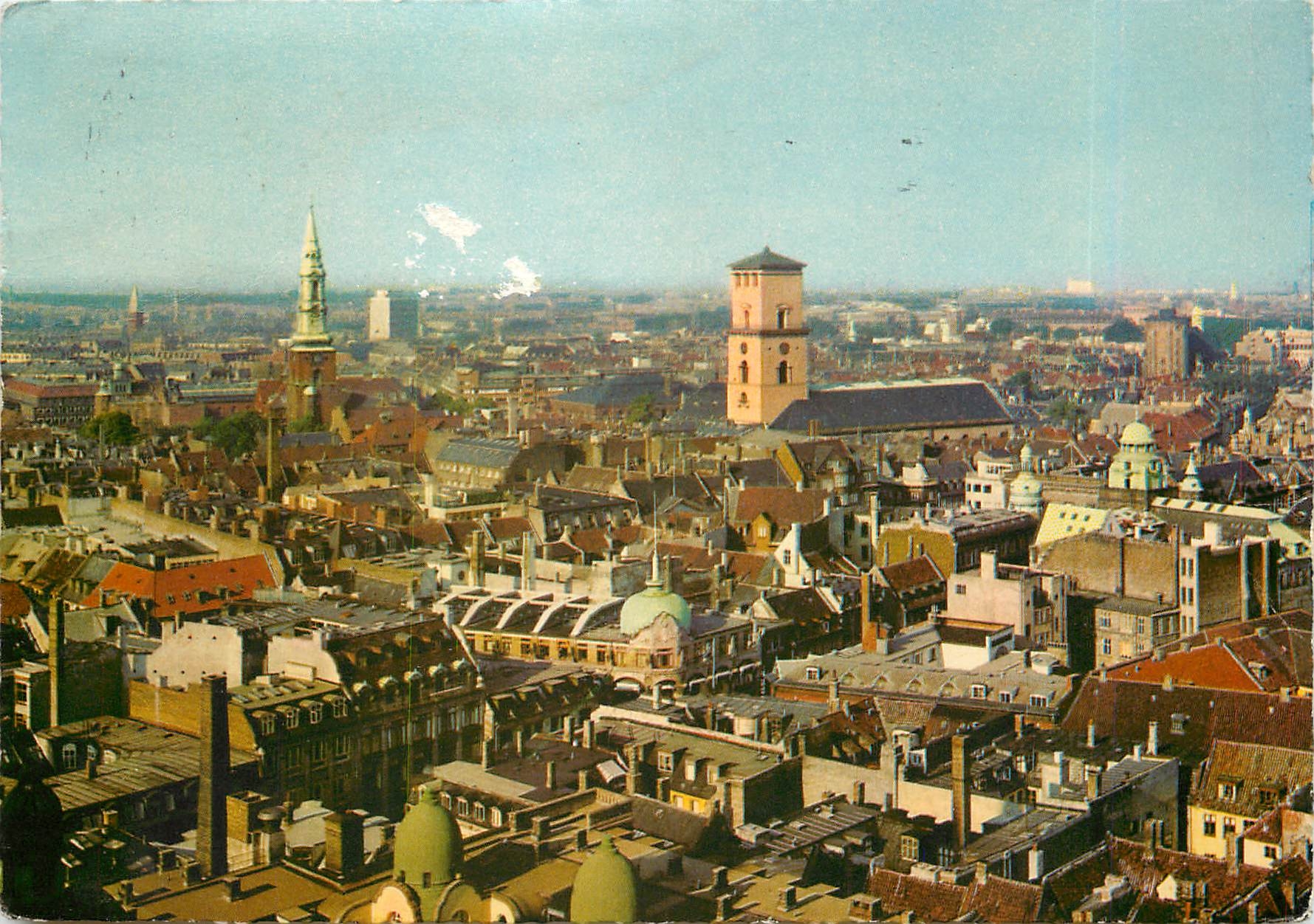CPA Luftbild von Kopenhagen mit der Frauenkirche 