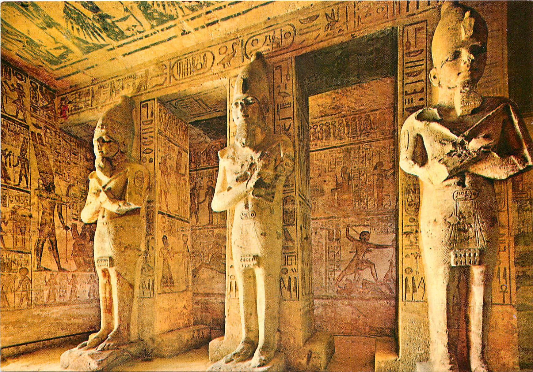 CPM Abu Simbel Salle des pillers dans le grand temple 