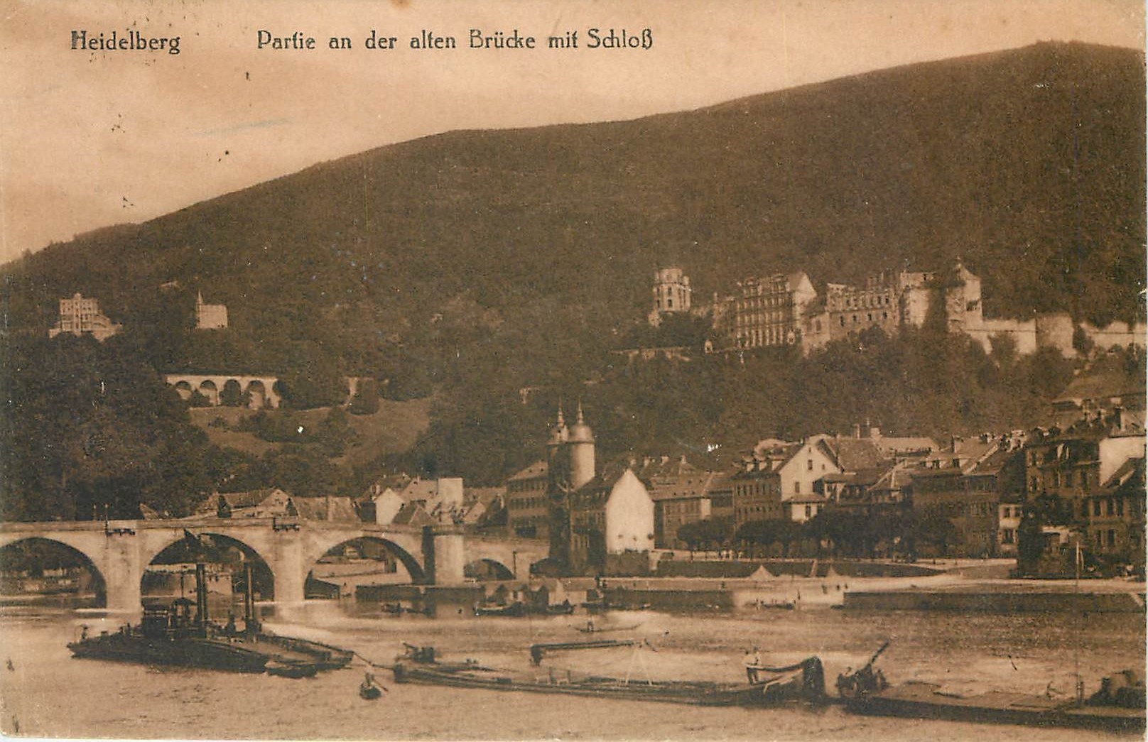 CPA Heidelberg Partie an der alten Brucke mit Schloss 