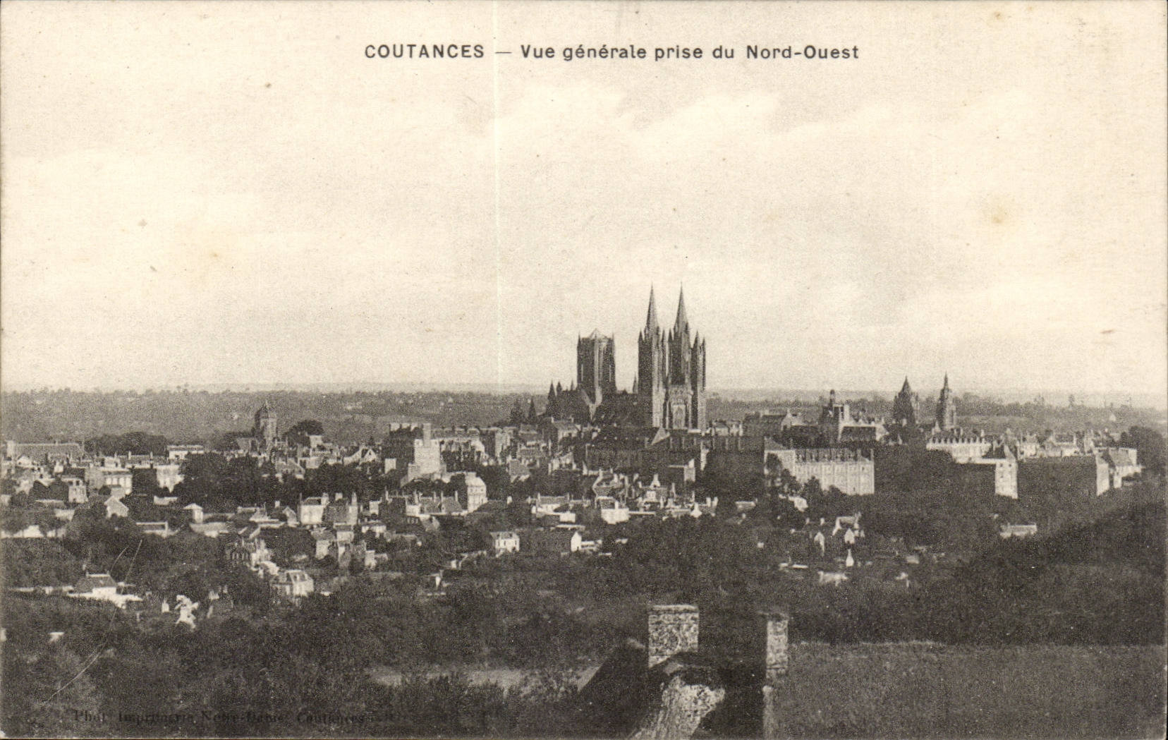 Coutances CPA Vue generale prise du Nord Ouest